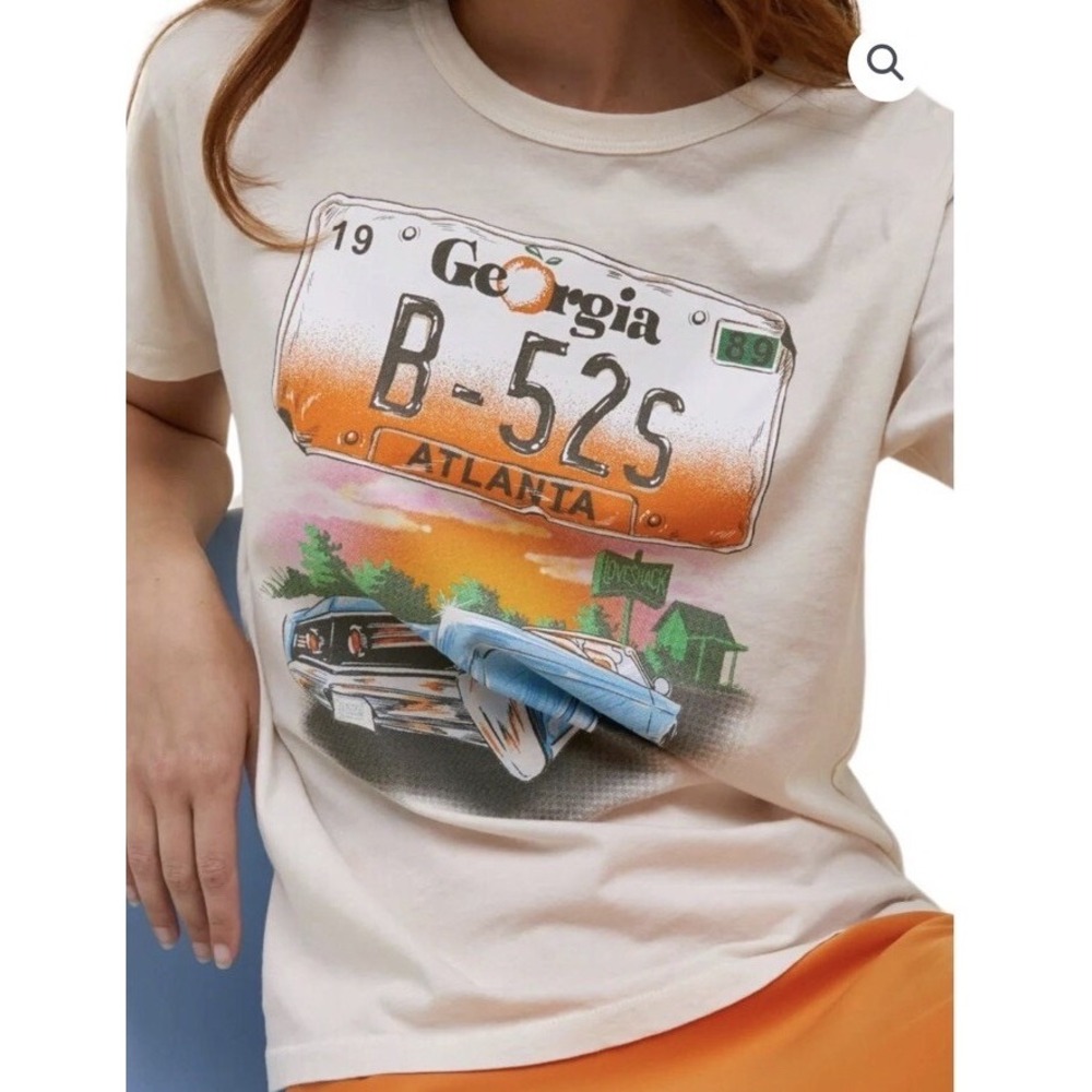 Daydreamer The B-52s Georgia Atlanta License Plate Graphic Tee Cream Small